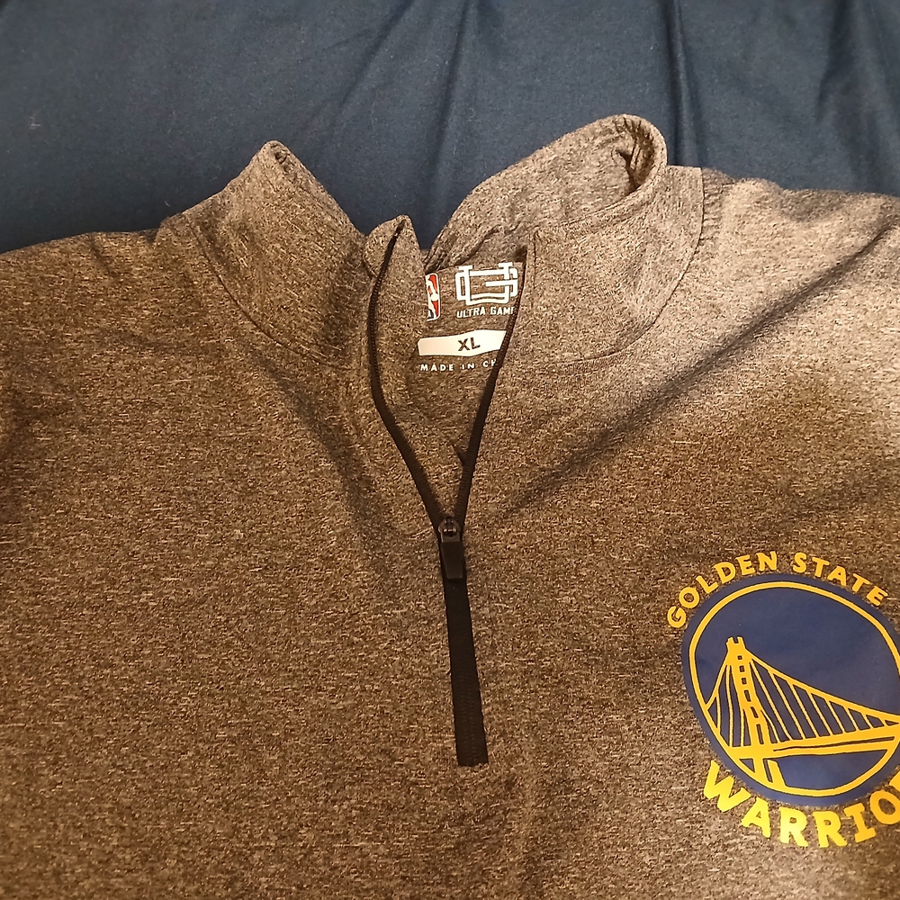 NBA Golden State Warriors Zip-Up Gray Sweater